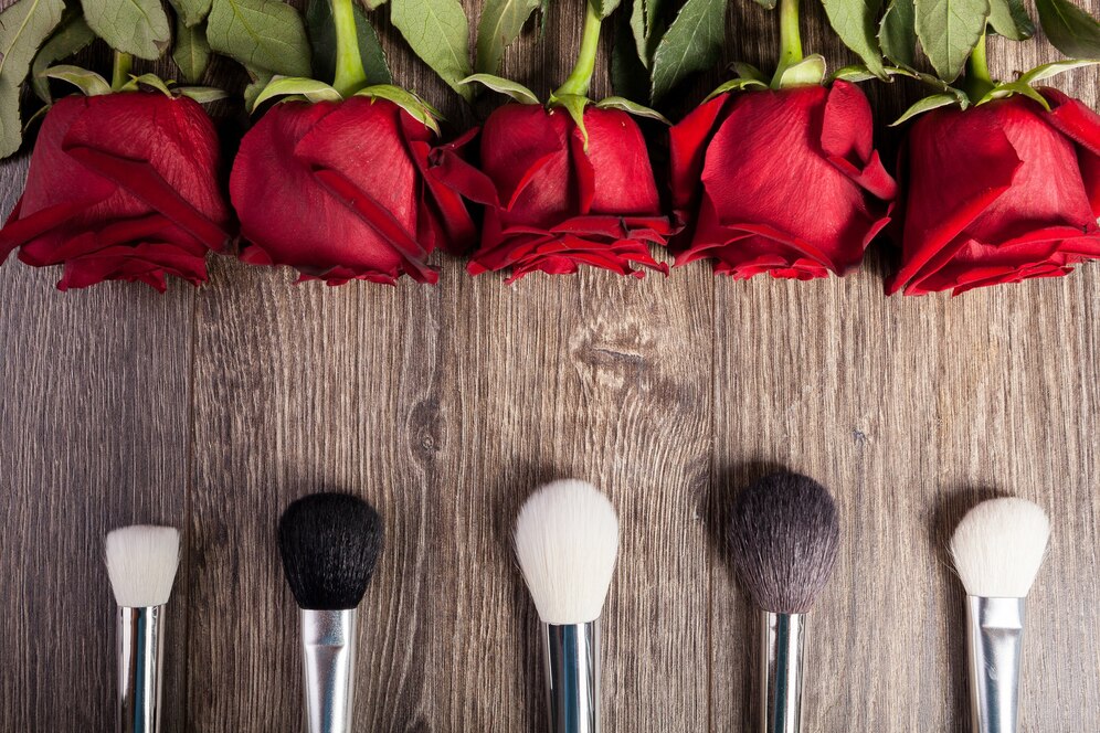 Mastering the Art of Makeup with the Right Brushes